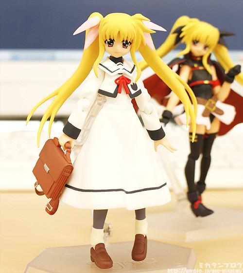 Mahou Shoujo Lyrical Nanoha The Movie 1st - Fate T. Harlaown - Figma (#056) (Max Factory) photo 3