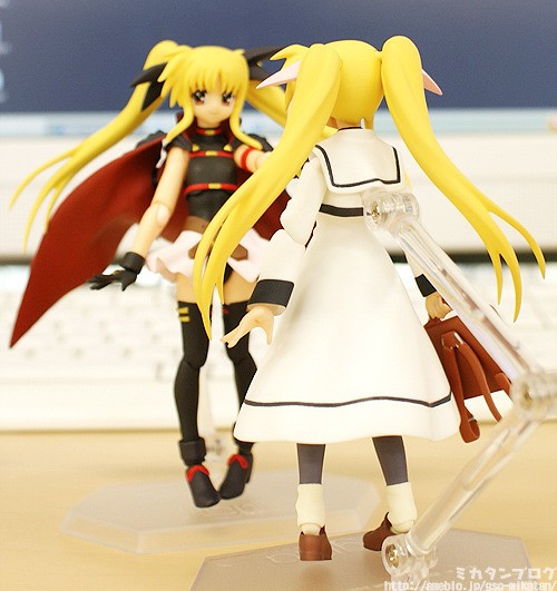 Mahou Shoujo Lyrical Nanoha A's - Arf - Fate T. Harlaown - Figma (#062) - School Uniform Ver. (Max Factory) photo 4