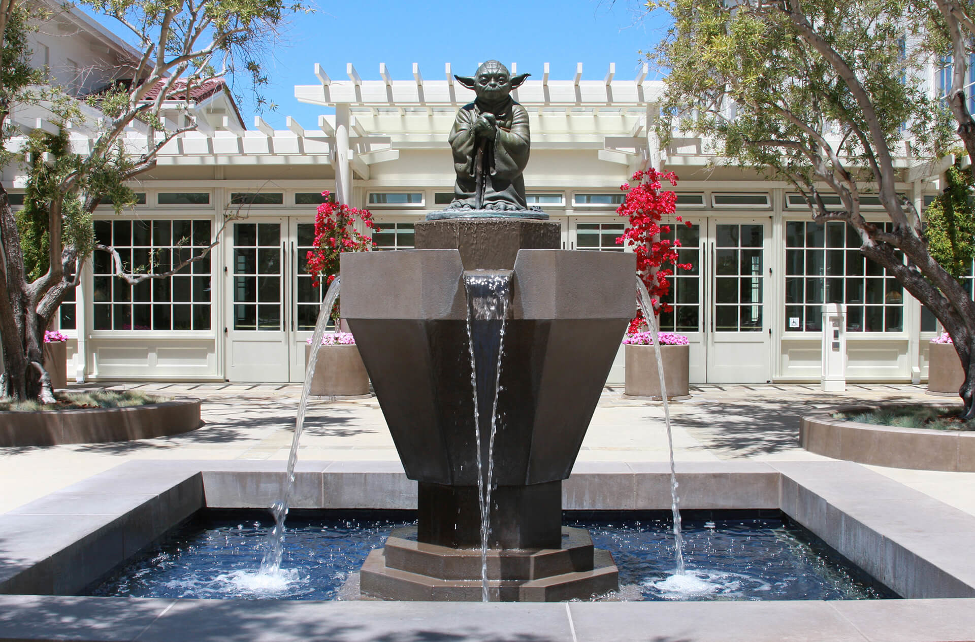 Star Wars - Yoda - Fountain Statue (Kotobukiya)