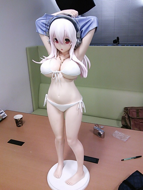 SoniComi (Super Sonico) - Sonico - 1/2 - Swimsuit ver. (A-Toys)