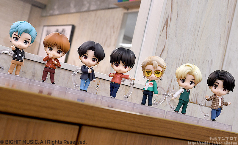 TinyTan - SUGA - Nendoroid (#1803) (Good Smile Company) photo 4