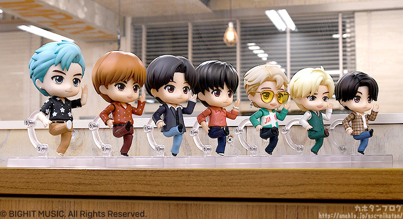 TinyTan - V - Nendoroid  (#1806) (Good Smile Company) photo 2