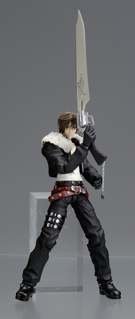 Final Fantasy VIII - Squall Leonhart - Play Arts (Kotobukiya, Square Enix) photo 4