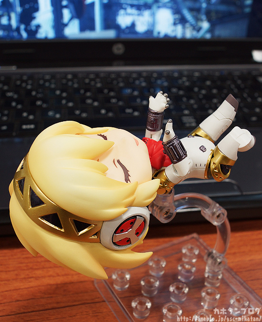 Persona 3 - Aegis - Nendoroid  (#385) (Good Smile Company) photo 4