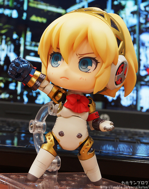 Persona 3 - Aegis - Nendoroid  (#385) (Good Smile Company) photo 5