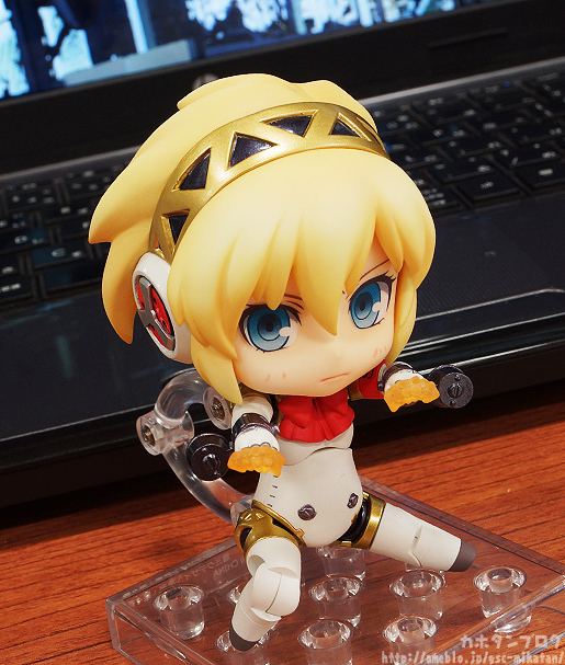 Persona 3 - Aegis - Nendoroid  (#385) (Good Smile Company) photo 15