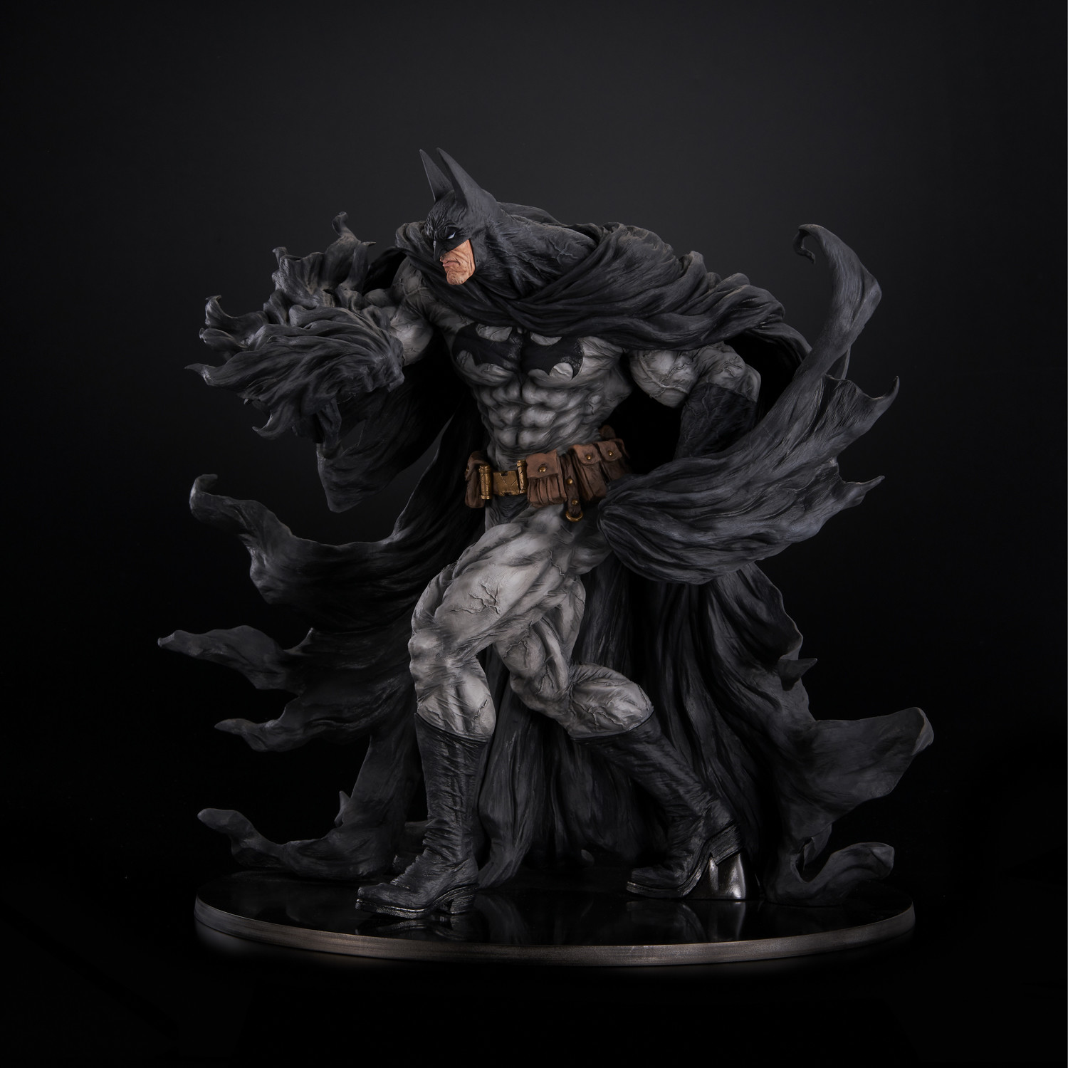 Batman - Sofbinal - Hard Black Ver. (Union Creative International Ltd) photo 5