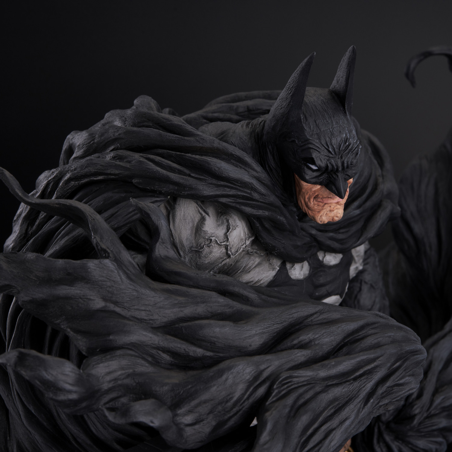 Batman - Sofbinal - Hard Black Ver. (Union Creative International Ltd) photo 12
