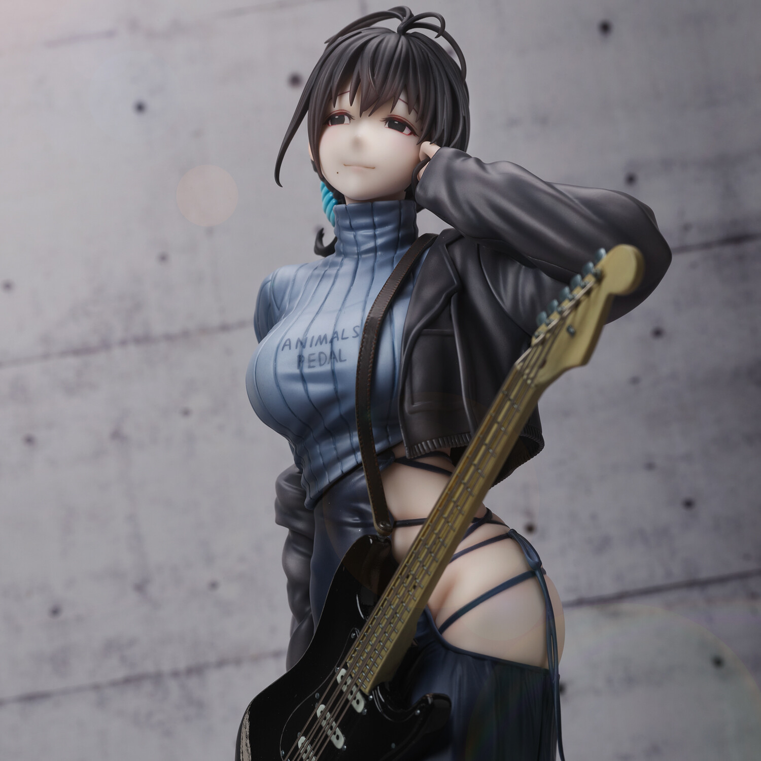 Original - Guitar MeiMei - Backless Dress (Union Creative International Ltd) photo 3