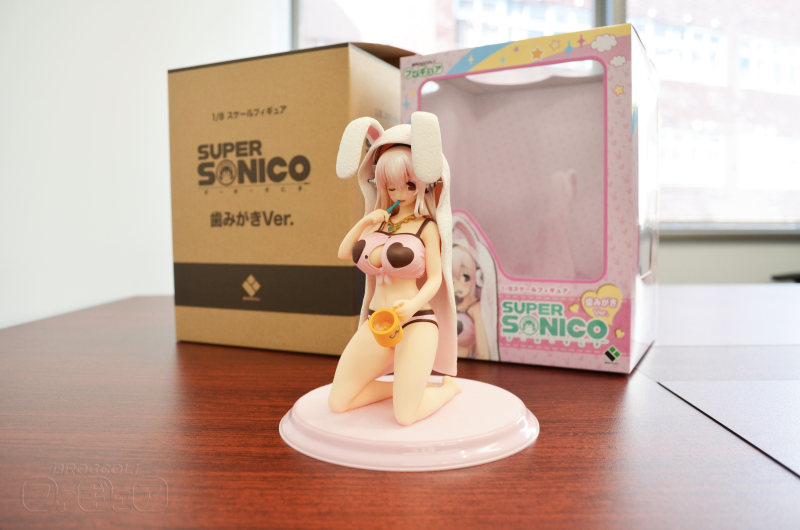 SoniComi (Super Sonico) - Sonico - 1/8 - Toothpaste ver. (Broccoli)