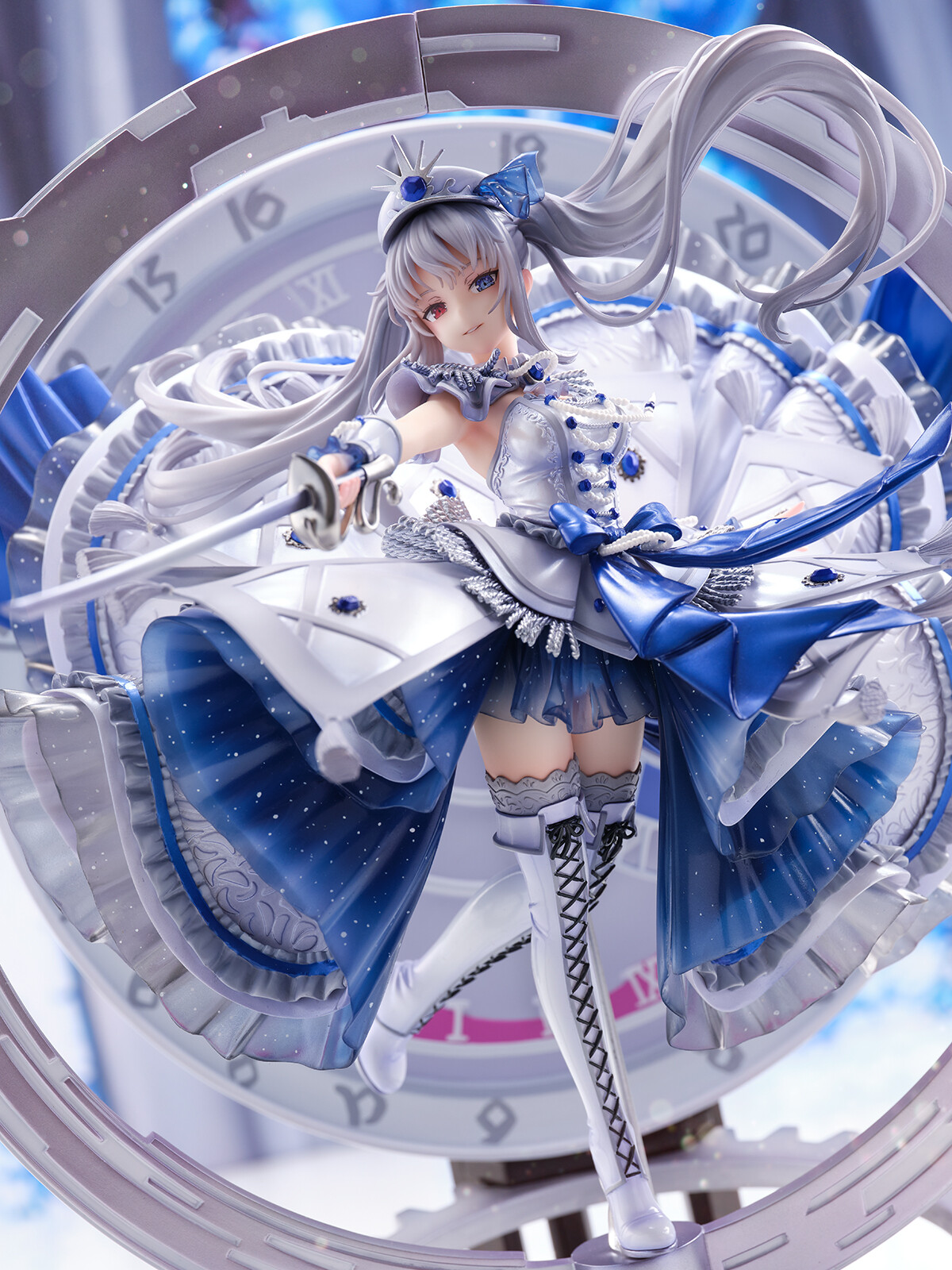 Date A Live Fragment: Date A Bullet - White Queen - Shibuya Scramble Figure - 1/7 - Royal Blue Sapphire Dress Ver. (eStream) photo 3