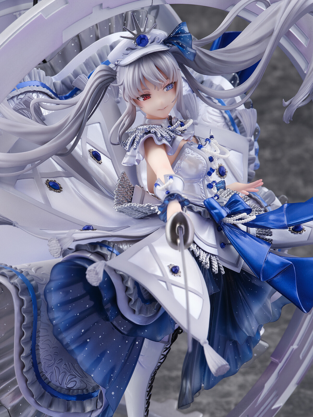 Date A Live Fragment: Date A Bullet - White Queen - Shibuya Scramble Figure - 1/7 - Royal Blue Sapphire Dress Ver. (eStream) photo 8