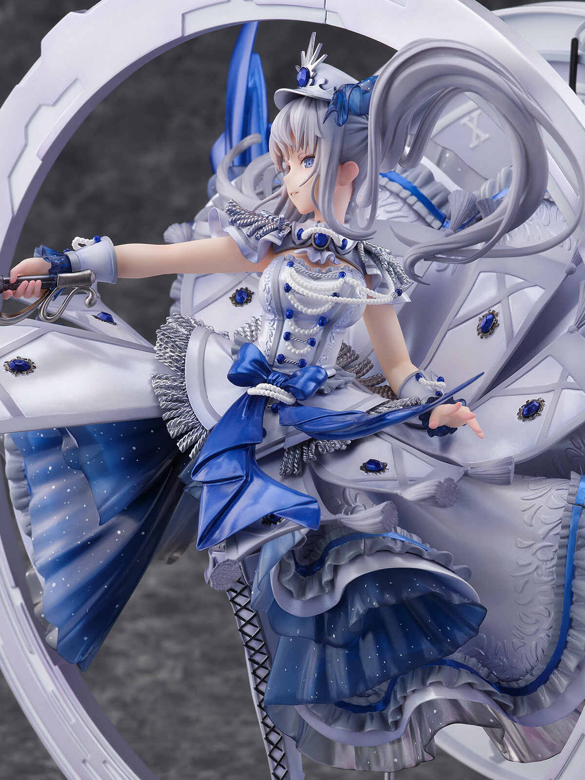 Date A Live Fragment: Date A Bullet - White Queen - Shibuya Scramble Figure - 1/7 - Royal Blue Sapphire Dress Ver. (eStream) photo 9
