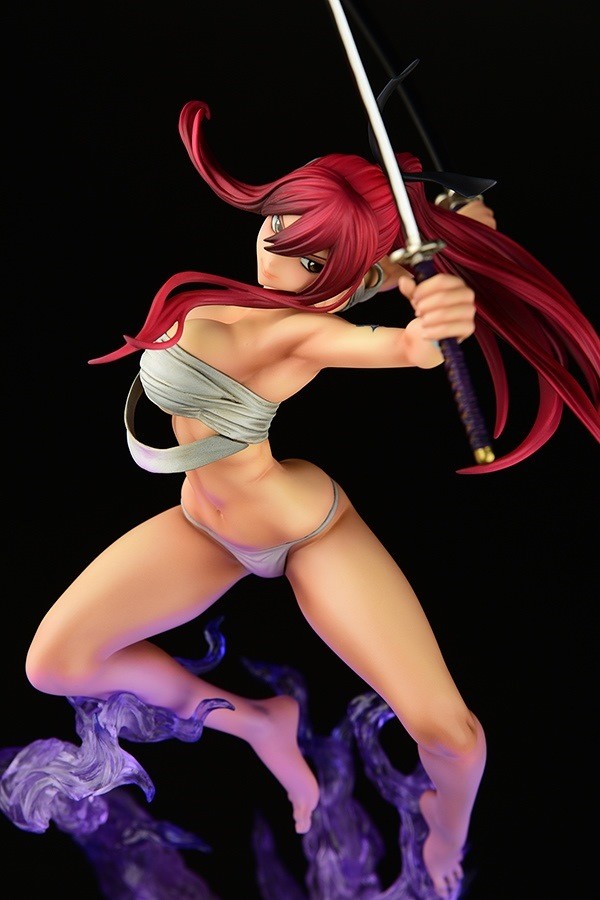 Fairy Tail - Erza Scarlet - 1/6 - Samurai Light Flame Manjo ver. Jet Black (Orca Toys) photo 5