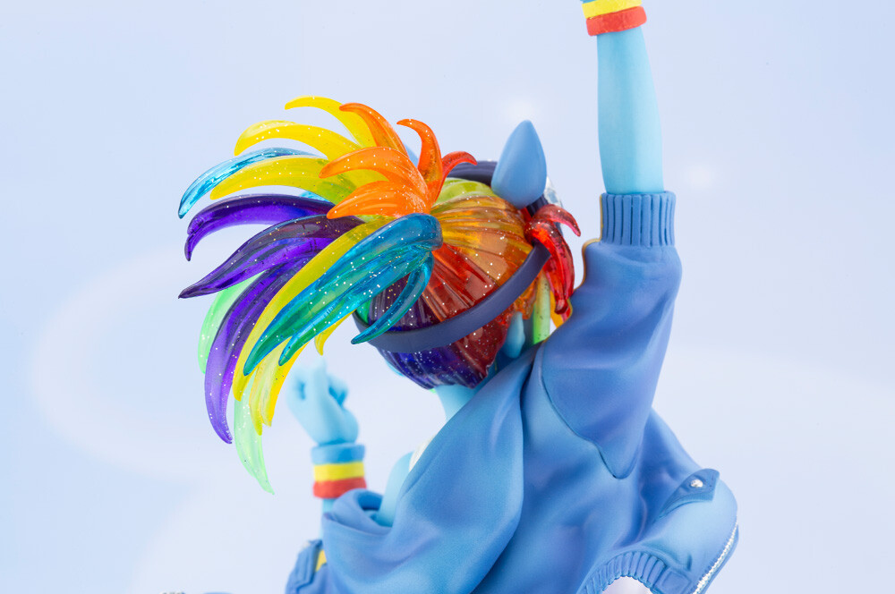 My Little Pony - Rainbow Dash - Bishoujo Statue - My Little Pony Bishoujo Series - 1/7 - Limited Edition (Kotobukiya) photo 11