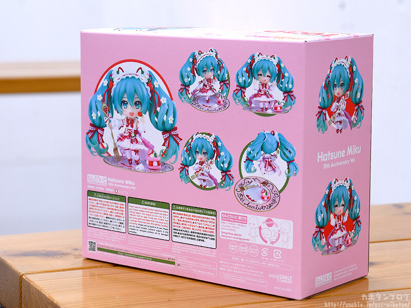 Vocaloid - Hatsune Miku - Nendoroid  (#1939) - 15th Anniversary Ver. (Good Smile Company) photo 18