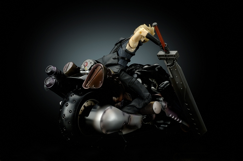 Final Fantasy VII: Advent Children - Cloud Strife - Play Arts - US (Kotobukiya, Square Enix) photo 4