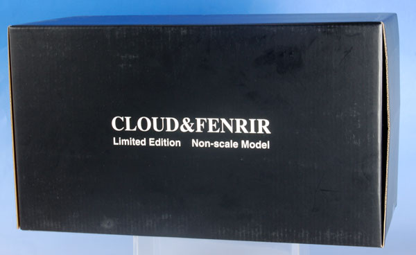 Final Fantasy VII: Advent Children - Cloud Strife - Advent Pieces Limited Edition Non-Scale Model (Square Enix)