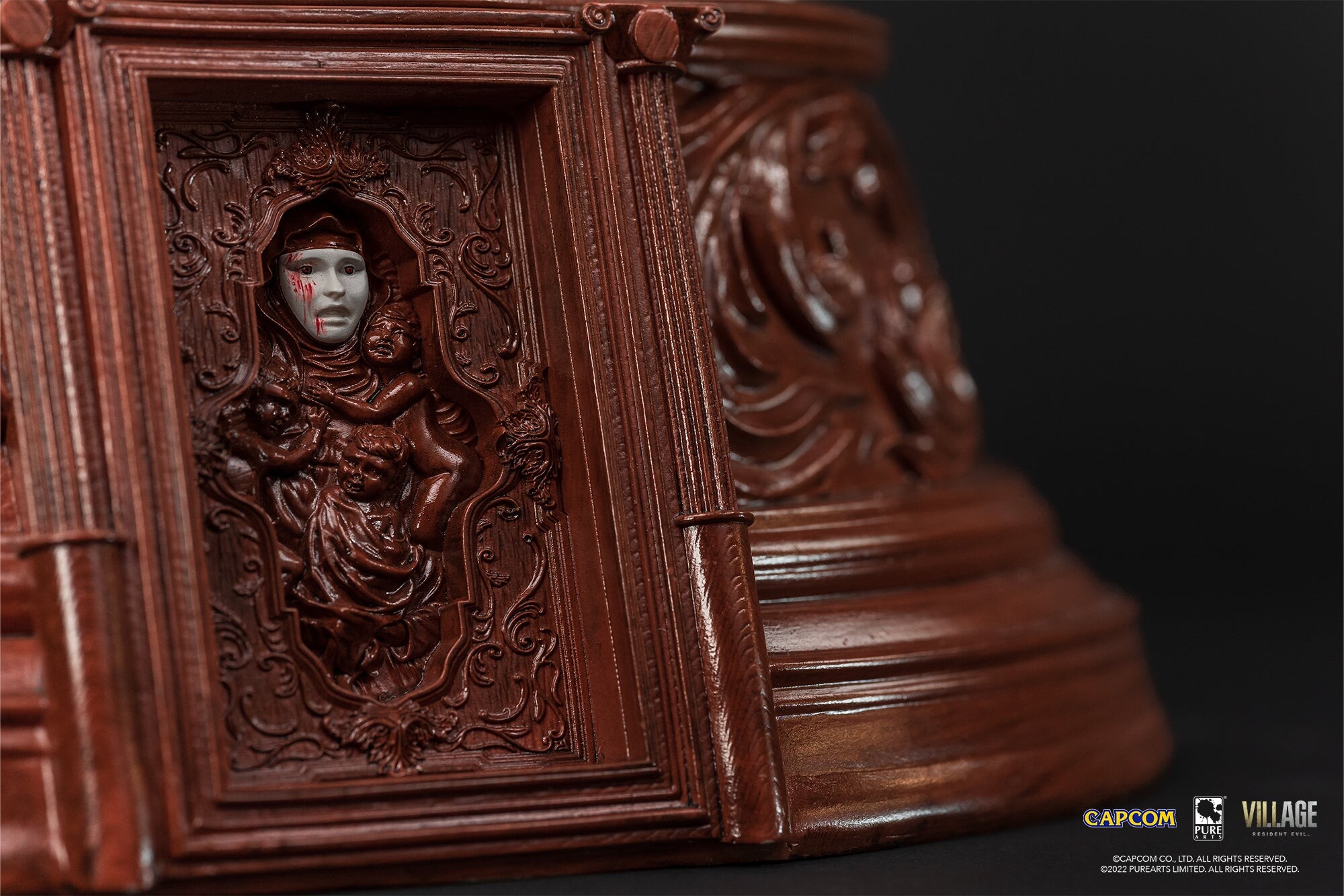 Biohazard Village - Alcina Dimitrescu - 1/4 (Pure Arts) photo 2