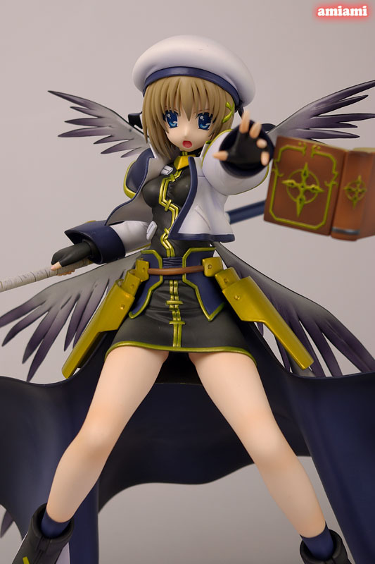 Mahou Shoujo Lyrical Nanoha StrikerS - Reinforce II - Yagami Hayate - 1/7 (Alter) photo 3