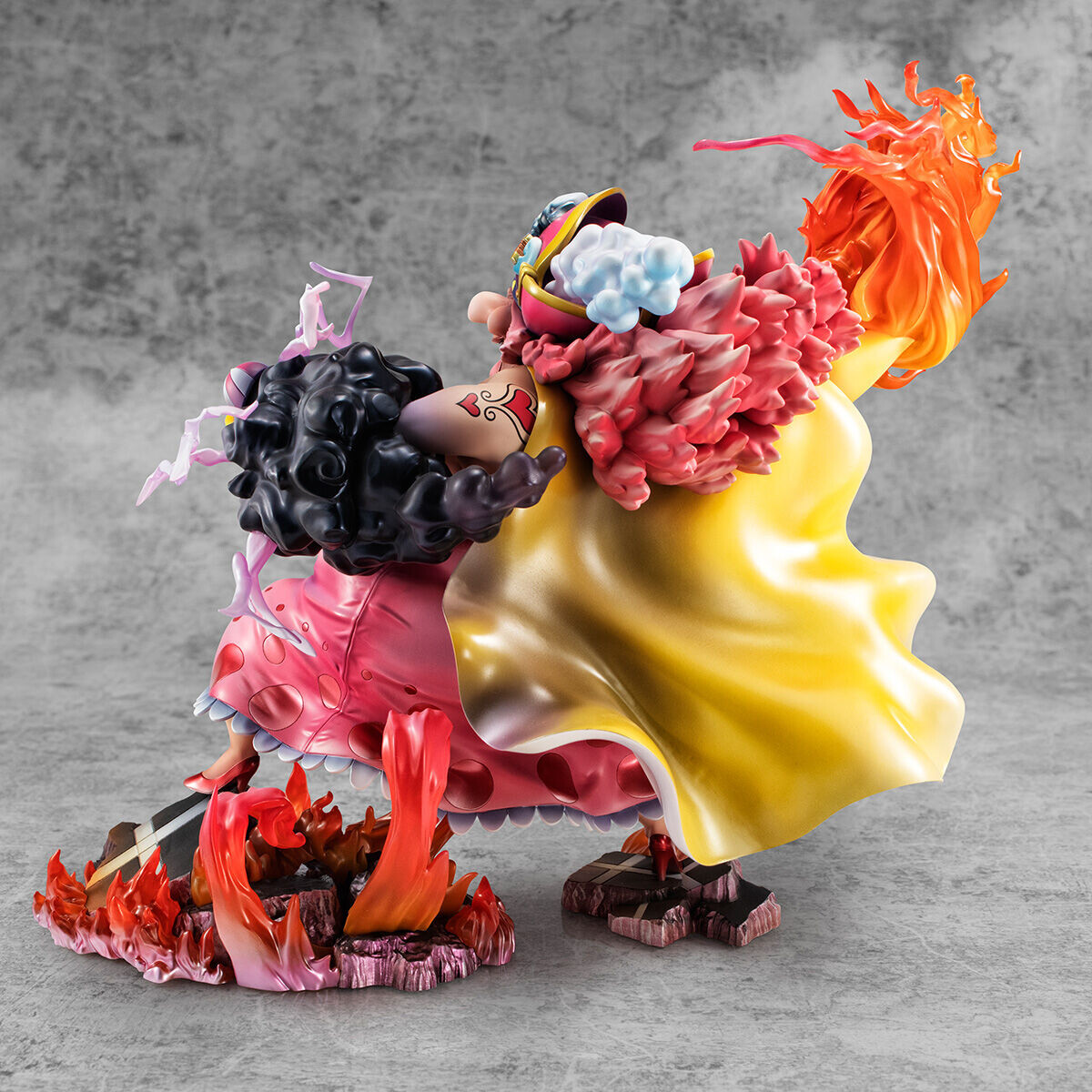 One Piece - Charlotte Linlin - Napoleon - Prometheus - Zeus - Portrait Of Pirates "SA-MAXIMUM" (MegaHouse) photo 9