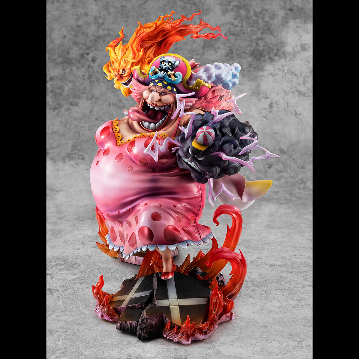 One Piece - Charlotte Linlin - Napoleon - Prometheus - Zeus - Portrait Of Pirates "SA-MAXIMUM" (MegaHouse) photo 12