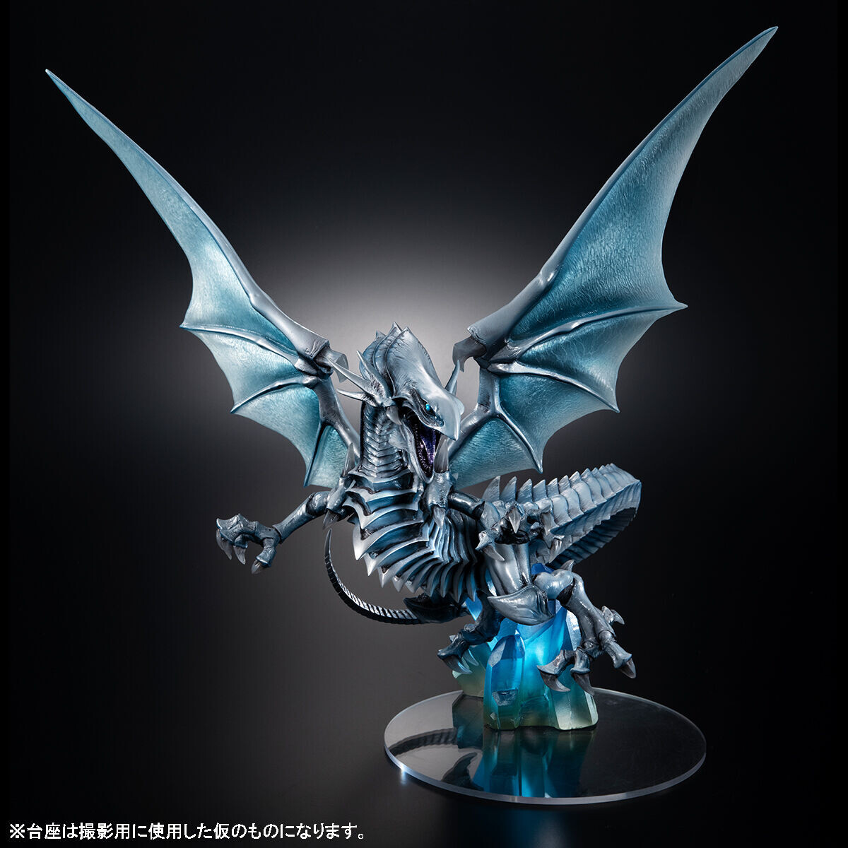 Yu-Gi-Oh! Duel Monsters - Blue-Eyes White Dragon - Art Works Monsters - ~Holographic Edition~ (MegaHouse) photo 5
