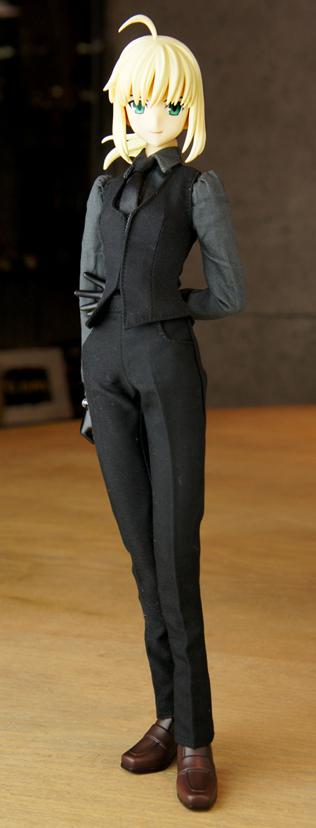 Fate/Zero - Altria Pendragon - Real Action Heroes (#655) - 1/6 - Saber, Suit Ver. (Medicom Toy)