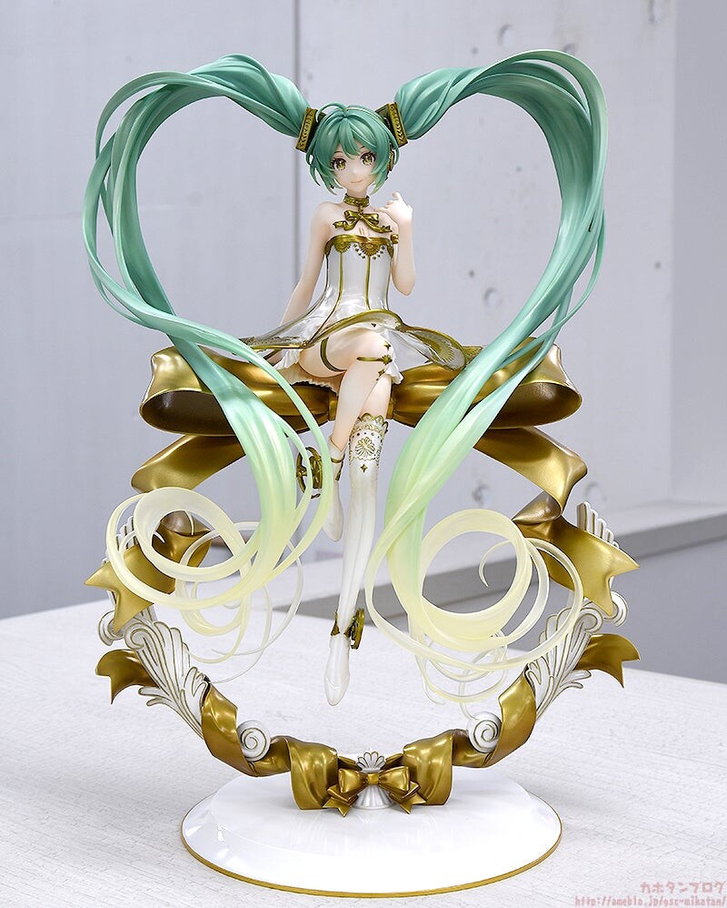 Vocaloid - Hatsune Miku - 1/1 - Symphony 2022 Ver. (Good Smile Company) photo 4