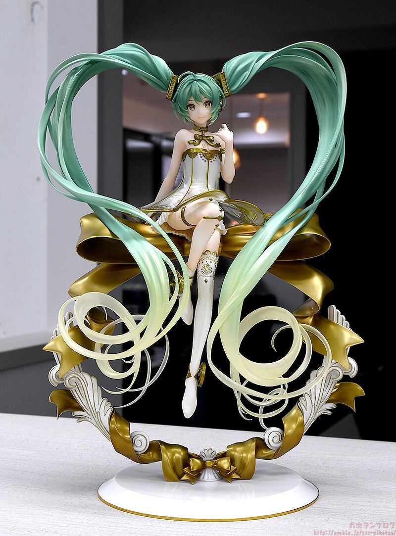 Vocaloid - Hatsune Miku - 1/1 - Symphony 2022 Ver. (Good Smile Company) photo 5