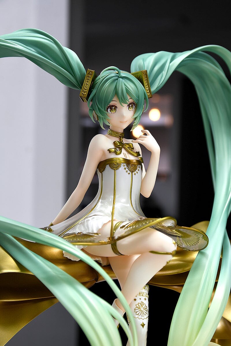 Vocaloid - Hatsune Miku - 1/1 - Symphony 2022 Ver. (Good Smile Company) photo 8