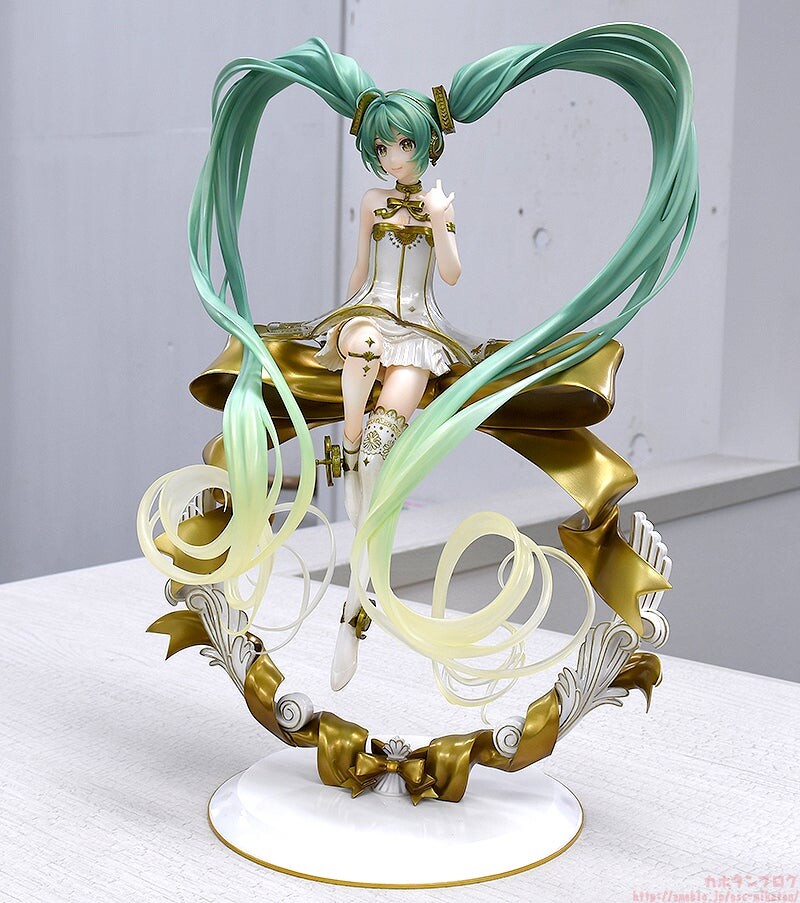 Vocaloid - Hatsune Miku - 1/1 - Symphony 2022 Ver. (Good Smile Company) photo 20