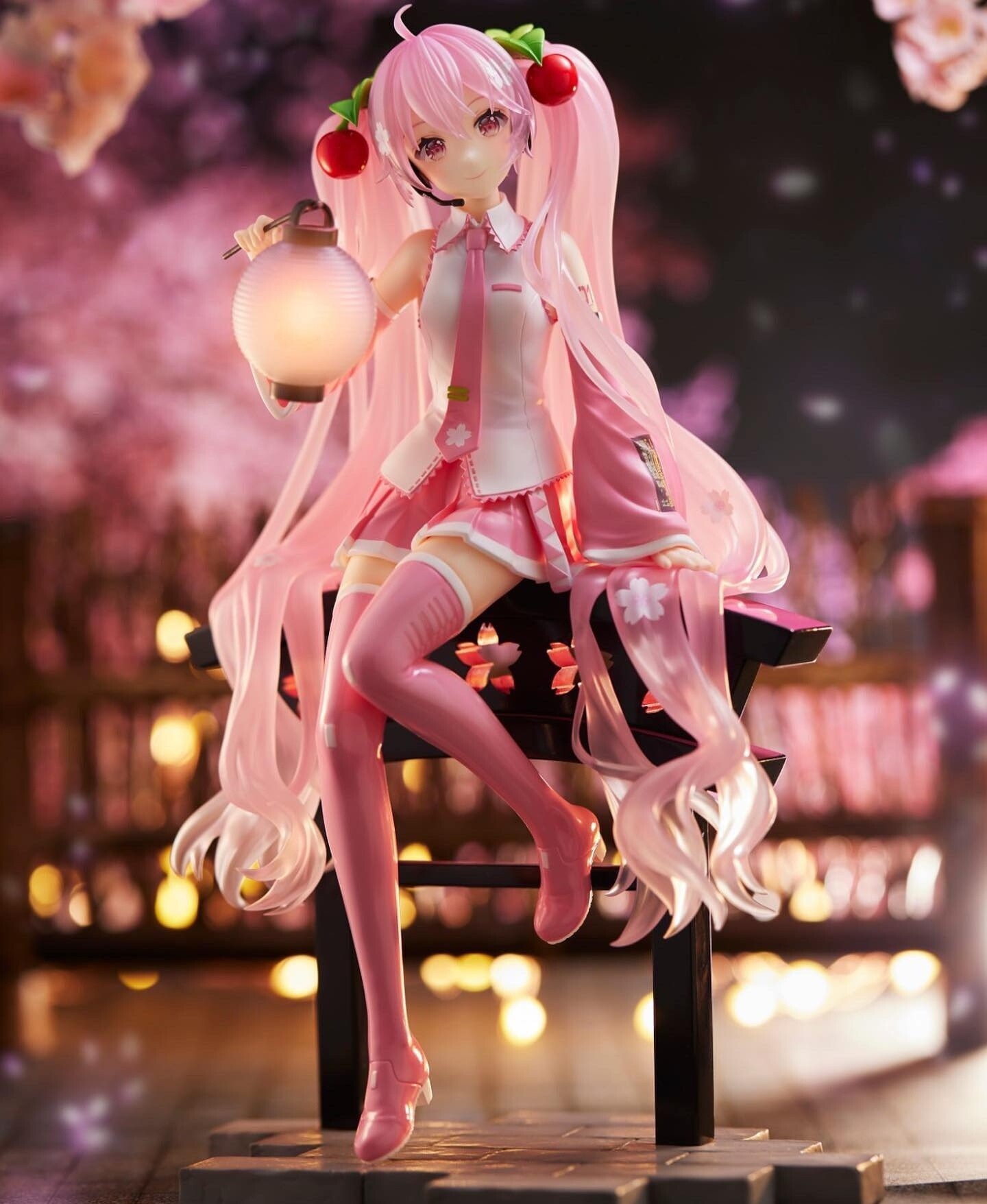Piapro Characters - Hatsune Miku - Artist MasterPiece+ - Sakura Lantern Ver. (Taito)