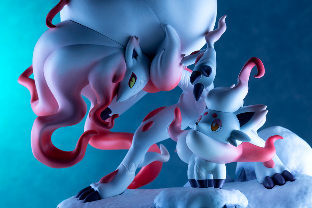 Pokémon Legends Arceus - Hisui Zoroark - Hisui Zorua - Pokémon Center Original Figure (Kotobukiya, Pokémon Center) photo 2