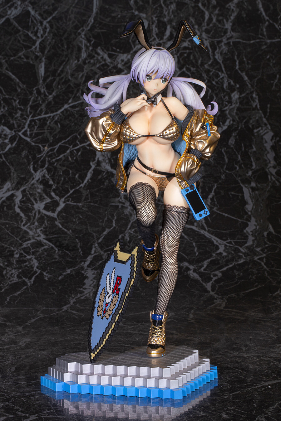 Original - Skytube - Usada Mimi - 1/6 - Gold ver. (Alphamax) photo 4
