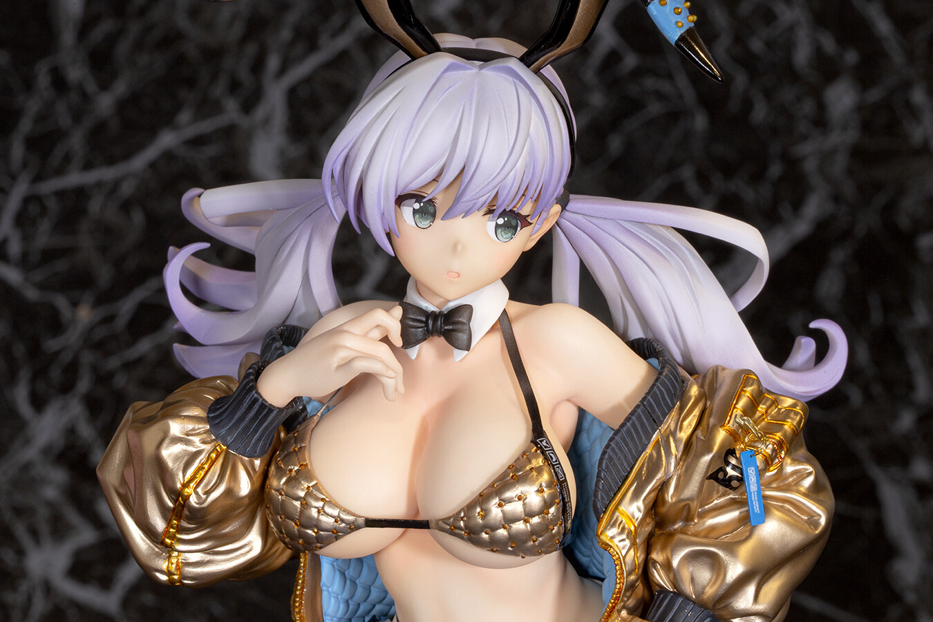 Original - Skytube - Usada Mimi - 1/6 - Gold ver. (Alphamax) photo 6