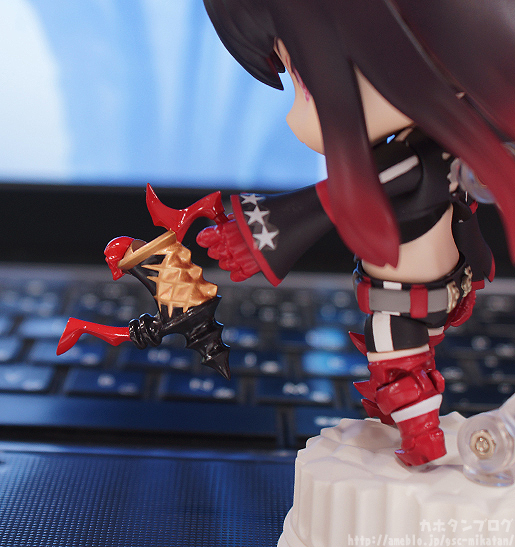 Black ★ Rock Shooter - Black ★ Gold Saw - Mikansei no Shoujo - Nendoroid (#402) - TV Animation ver. (Good Smile Company) photo 14
