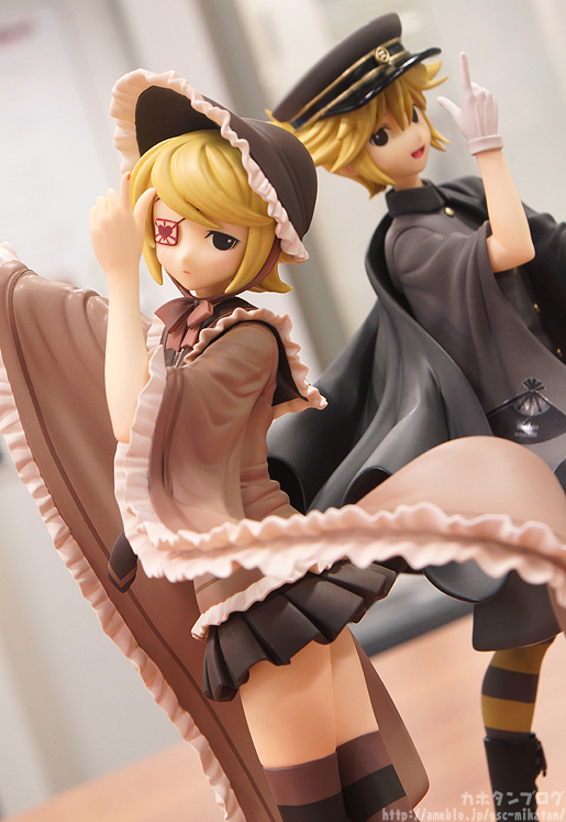 Vocaloid - Kagamine Rin - 1/8 - Senbonzakura (FREEing)