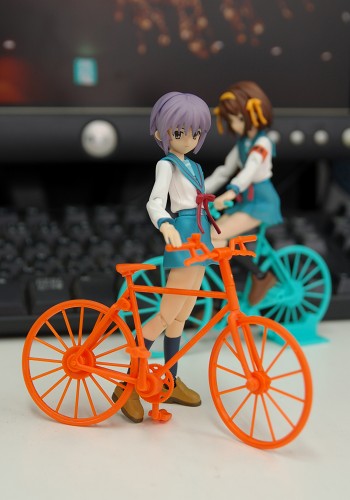 Suzumiya Haruhi no Yuuutsu - Suzumiya Haruhi - Figma (#002) - School Uniform ver. (Max Factory) photo 5