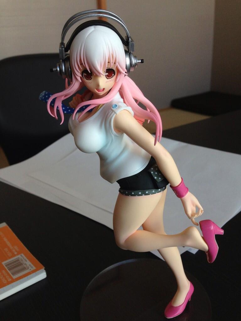 SoniComi (Super Sonico) - Sonico - Seikatsu Micchaku Shuzai Special Figure - Going out Time ver. (FuRyu)