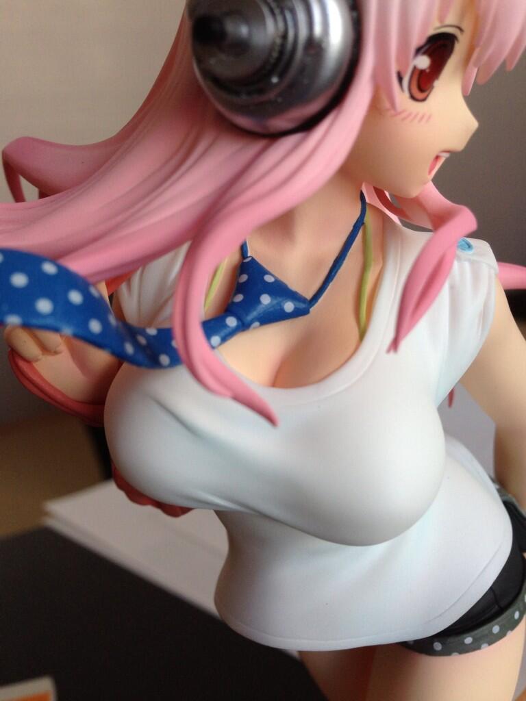 SoniComi (Super Sonico) - Sonico - Seikatsu Micchaku Shuzai Special Figure - Going out Time ver. (FuRyu)