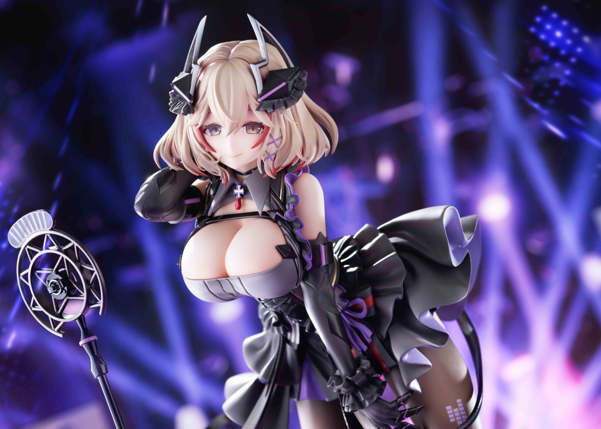 Azur Lane - Roon - Golden Head - 1/6 - μArmament (Alice Glint, Thousand) photo 15