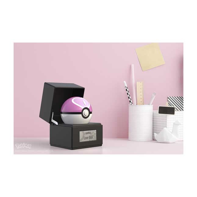 Pocket Monsters - Replica - Love Ball - 1/1 (The Wand Company) photo 12