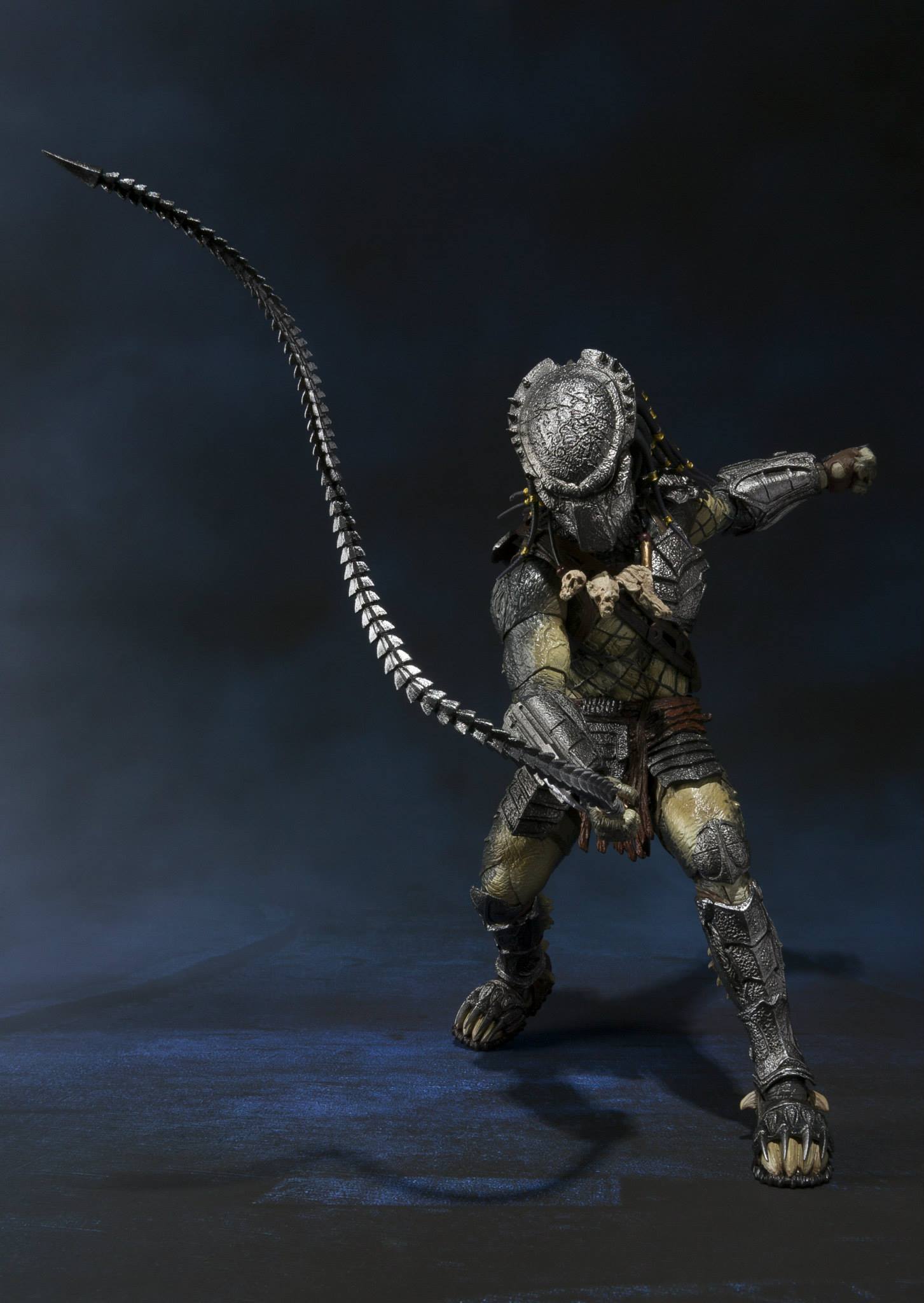 Aliens Vs Predator: Requiem - Wolf Predator - S.H.MonsterArts (Bandai)