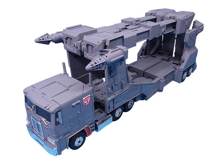 The Transformers: The Movie - Transformers 2010 - Daniel Witwicky - Spike Witwicky - Ultra Magnus - The Transformers: Masterpiece (MP-22) (Takara Tomy)
