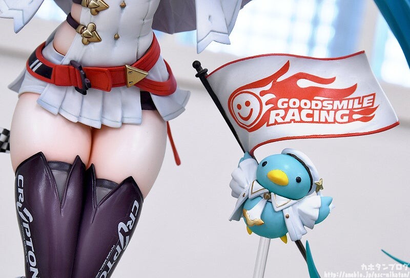 Good Smile Racing - Hatsune Miku - 1/7 - Racing 2023 Ver. (Good Smile Company) photo 5