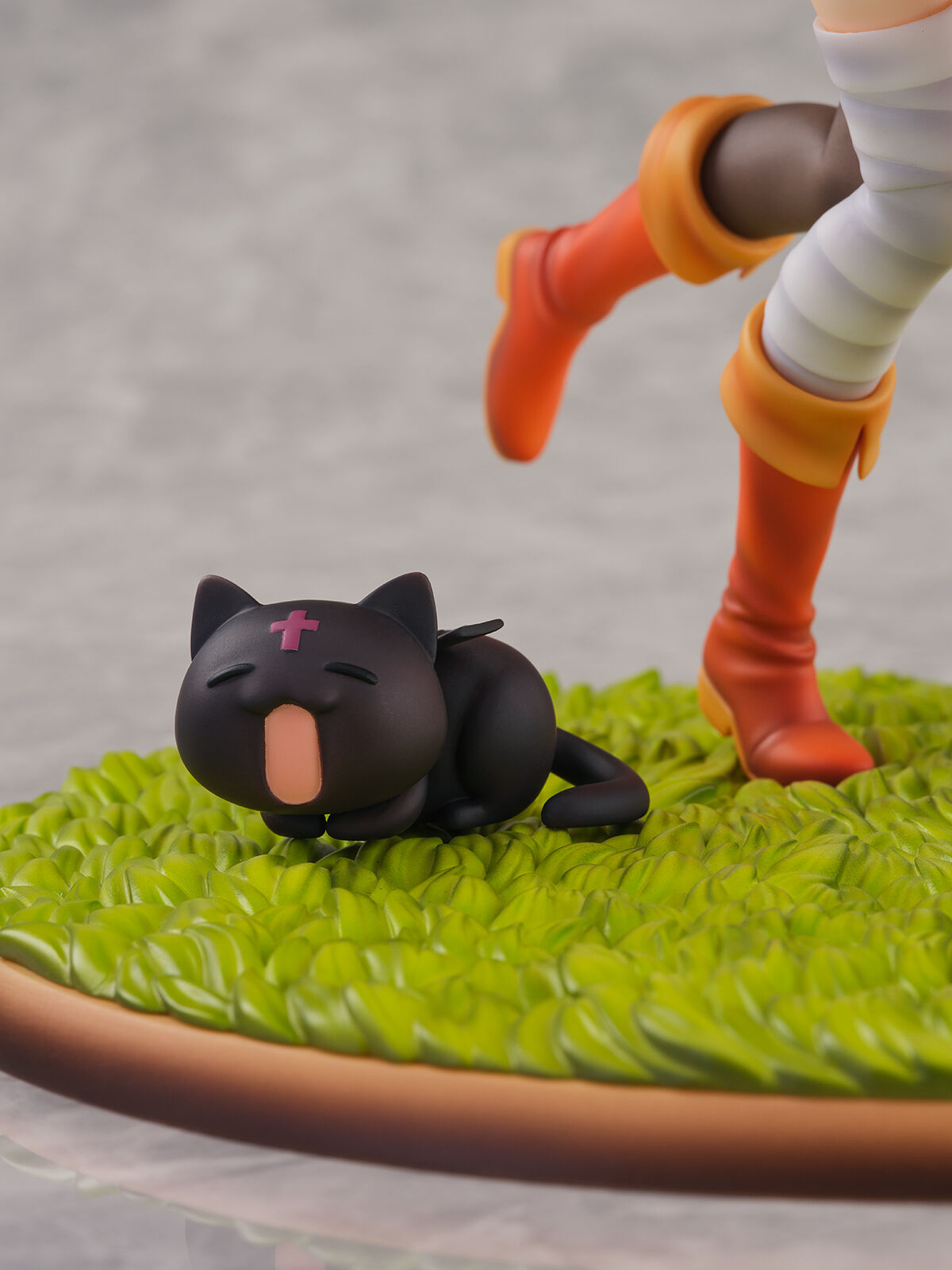 Kono Subarashii Sekai ni Bakuen o! - Chomusuke - Megumin - Yunyun - Shibuya Scramble Figure - 1/7 - Futari wa Tomodachi Ver. (CyberZ, eStream) photo 5