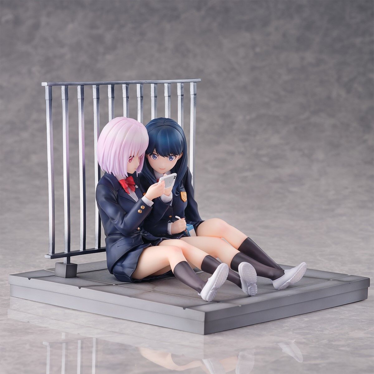 Gridman Universe - Shinjou Akane - Takarada Rikka - Shibuya Scramble Figure - 1/7 (CyberZ, eStream) photo 3