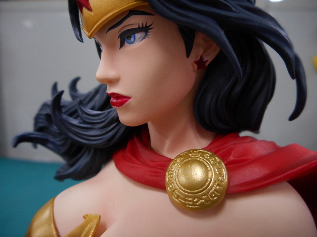 Justice League - Wonder Woman - ARTFX - 1/6 (Kotobukiya)