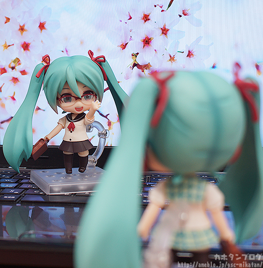 Vocaloid - Hatsune Miku - Good Smile Kuji - Good Smile Kuji "Hatsune Miku 2014 Spring Ver." - Nendoroid  (#381a) - School Uniform ver. (Good Smile Company) photo 2